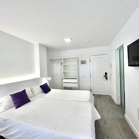 Estudio Reformado, Wifi, 4 Minutos A Pie De La Playa En * Puerto de la Cruz (Tenerife)